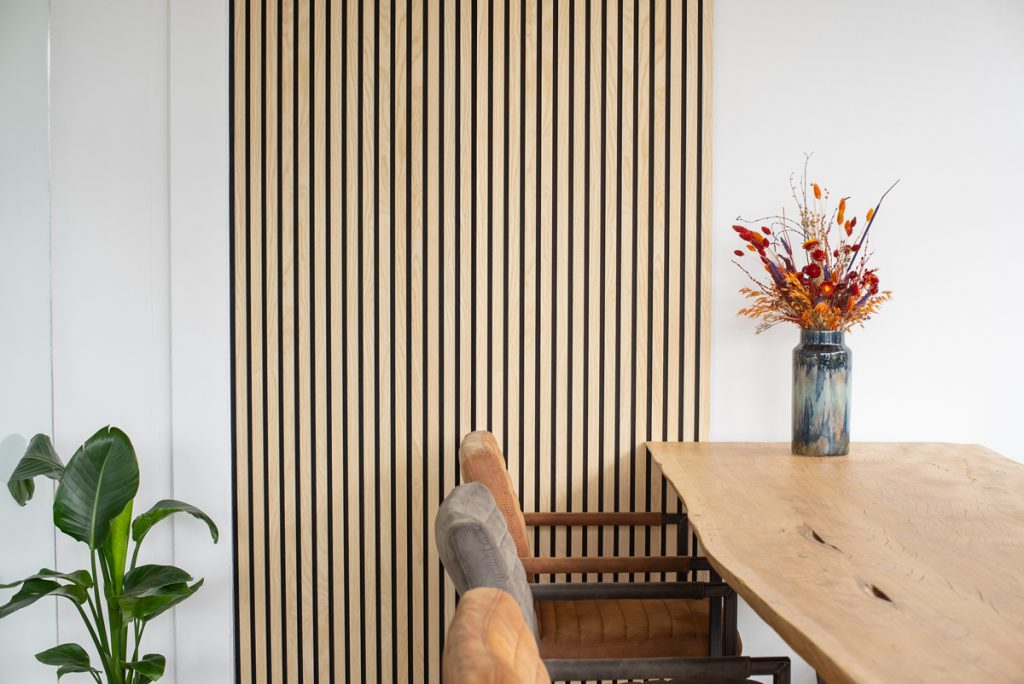 Floer-Akupanel-wandpaneel-licht-eiken-sfeer-MJ vloer en blind