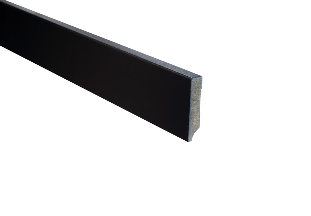 Floer-Accessoires-Muurplint-Zwart-Gelakt-90x18mm
