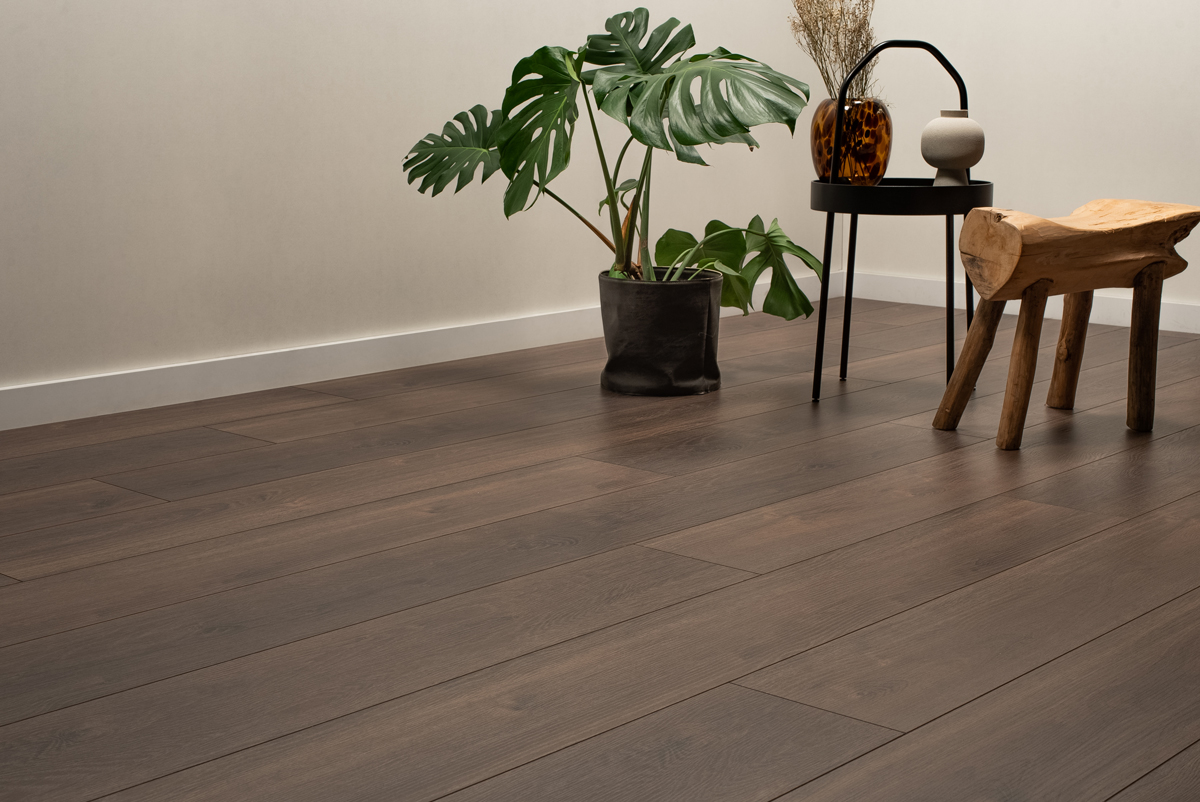 Floer-Authentiek-Laminaat-Zwart-Geolied-8