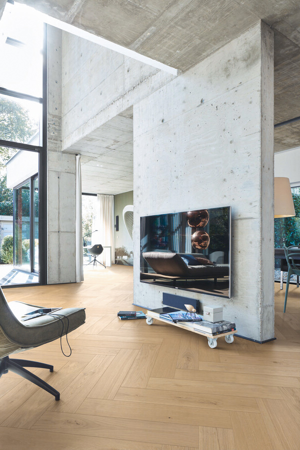 Floer-Hybride-Hout-Visgraat-Puur-Eiken-sfeer-1