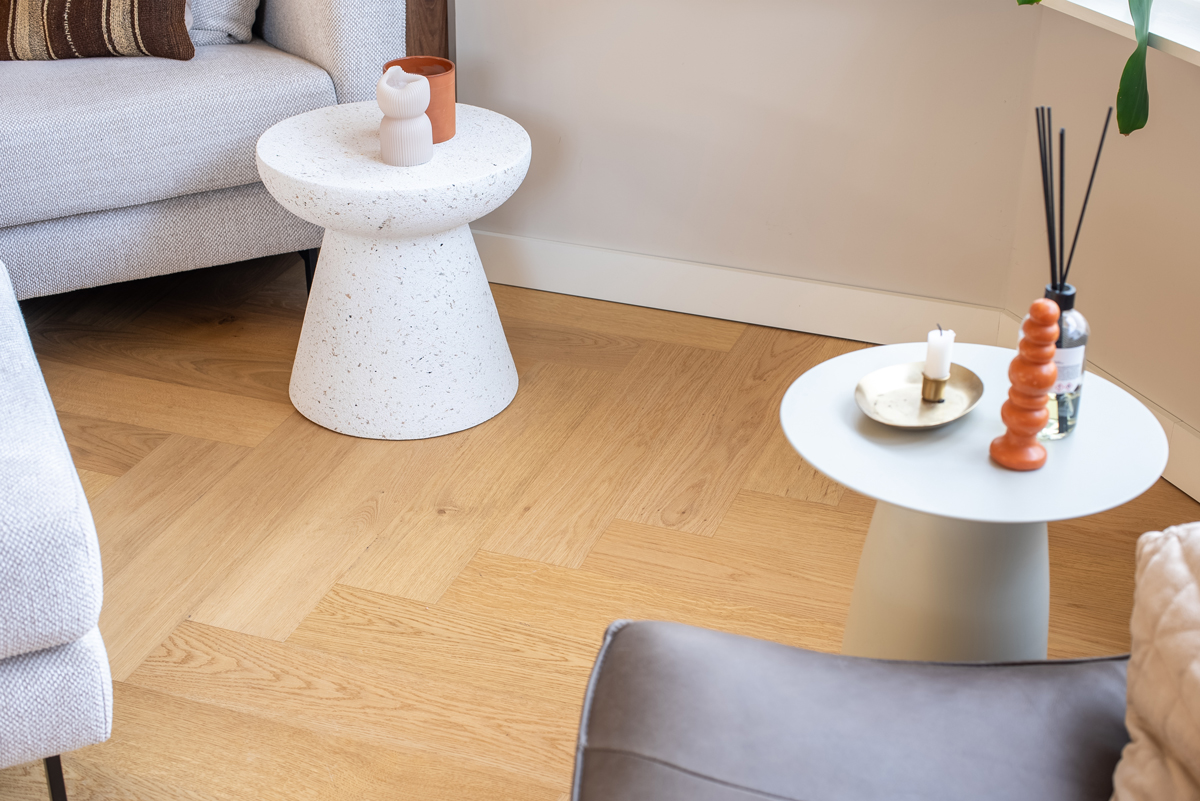 Floer-Hybride-Hout-Visgraat-vloer-Natuur-Eiken-product-2