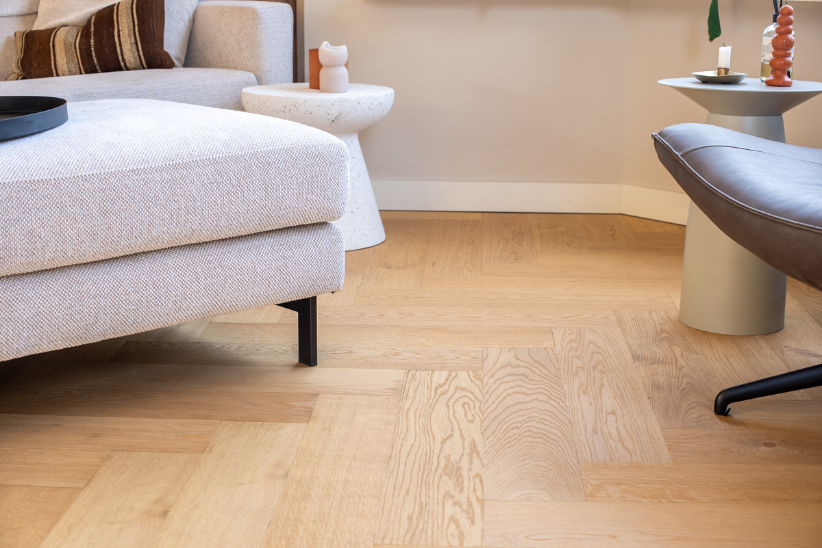 Floer-Hybride-Hout-Visgraat-vloer-Natuur-Eiken-product-4