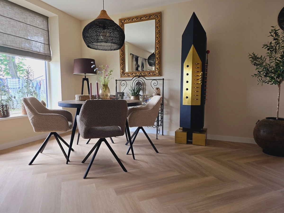 Floer-Walvisgraat-Vinyl-vloer-Orca-Onbehandeld-klantfoto-1