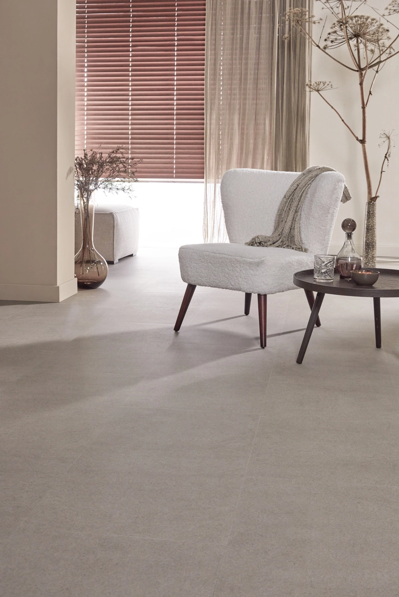 Floer-Tegel-PVC-vloer-Betonlook-Greige-interieur-2